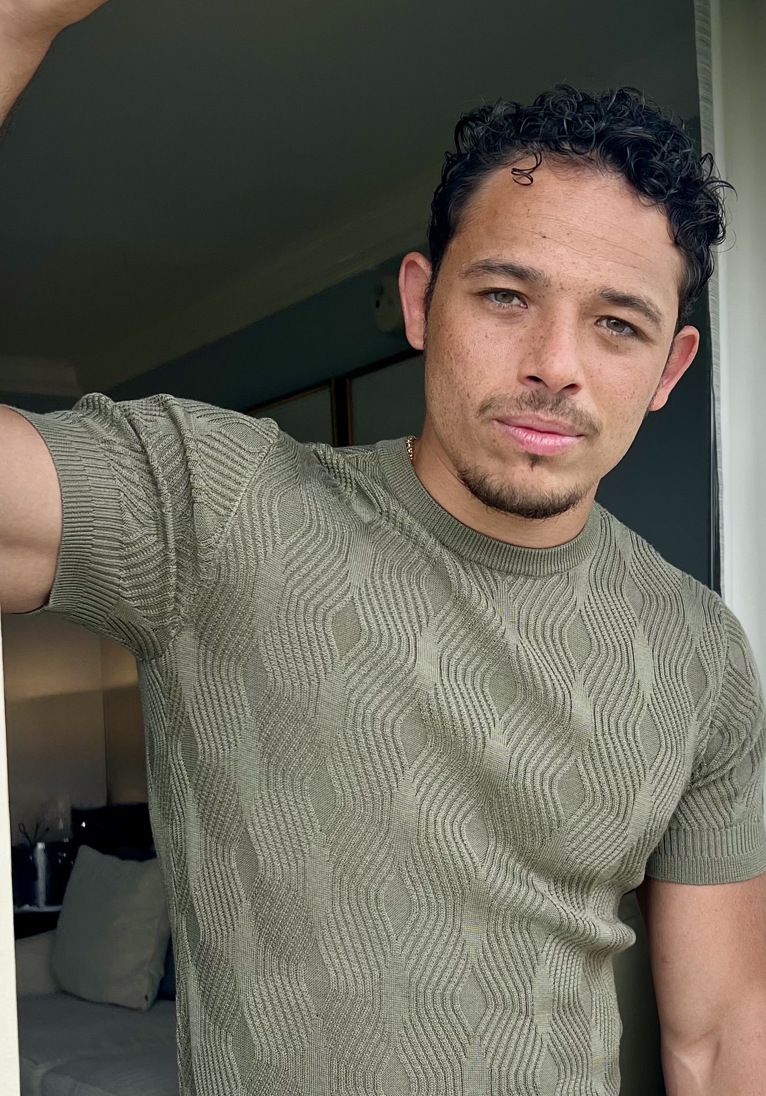 Anthony Ramos headshot
