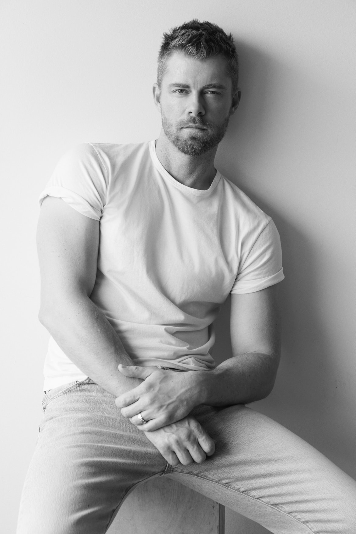 Luke Mitchell headshot